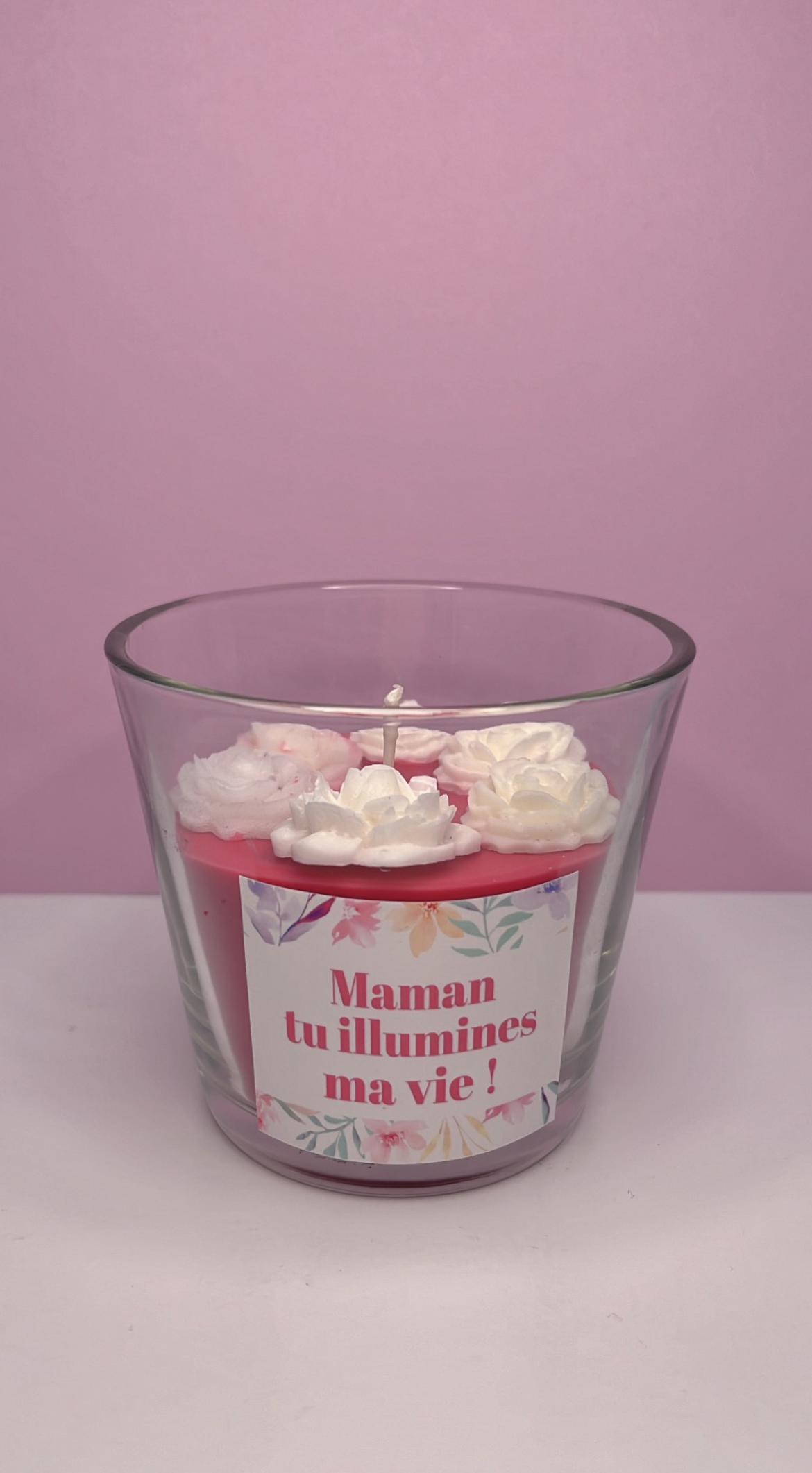 Bougie Fêtes des Mères : Petites Roses Blanches – Image 1