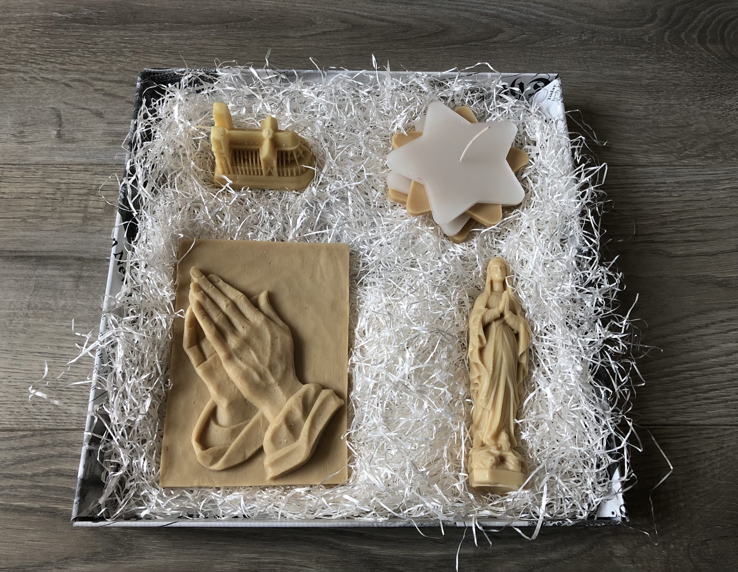 Coffret religieux - statues de cire et bougie étoile – Image 1