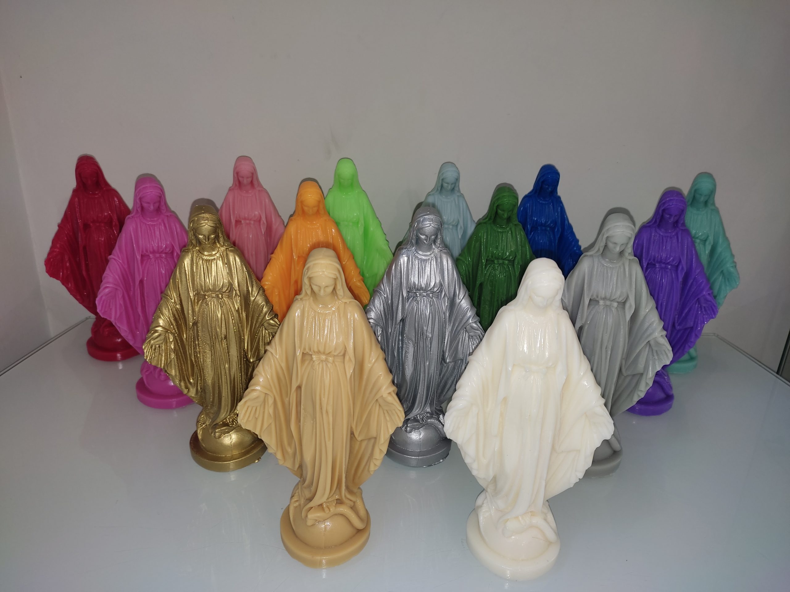 Statue Vierge Miraculeuse en cire – Image 1