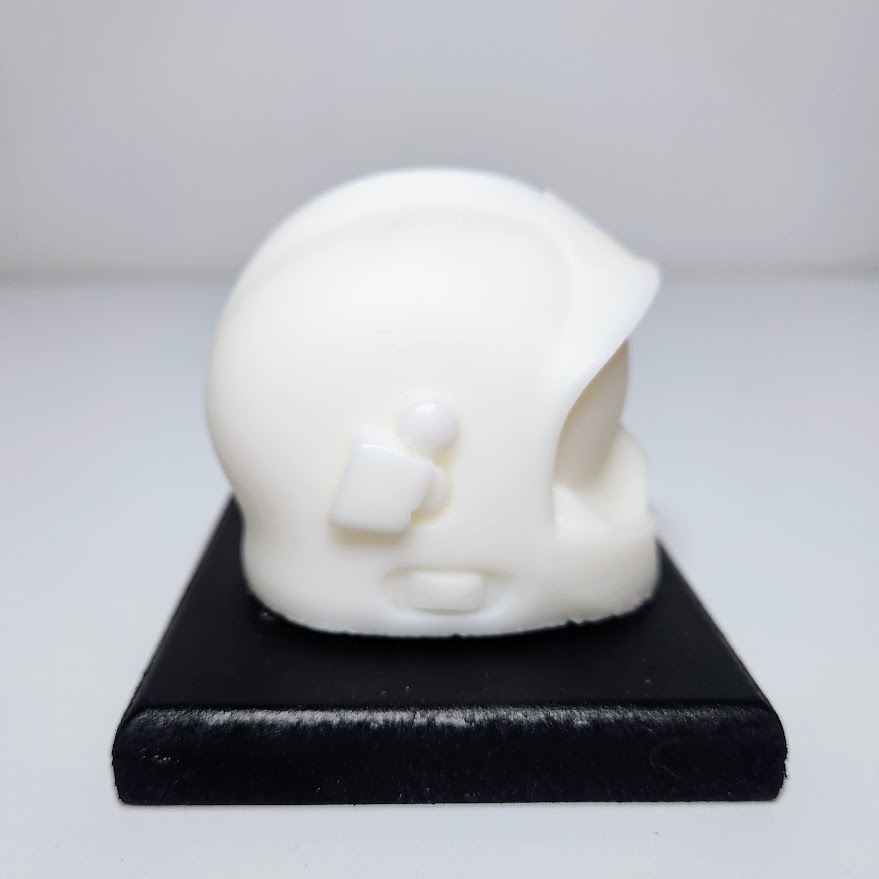 casque de pompier blanc en cire