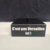 Socle en bois personnalisé de 13 cm pour bougie ampoule artisanale, humoristique “C’est pas Versailles ici